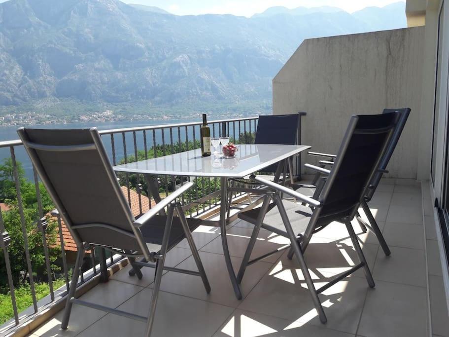 2Br Apartment With Pool Kotor Zewnętrze zdjęcie